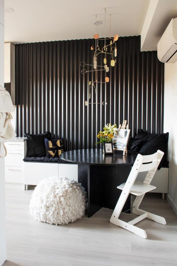 Light Room By Zoom Apartments براتسيلافا المظهر الخارجي الصورة